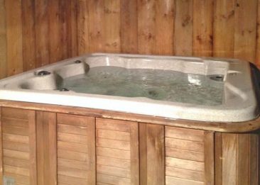 Timber Jacuzzi Fixtures